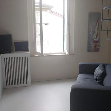 Appartamento In Centro, Parallela Viale Ceccarini Tatil Evi *